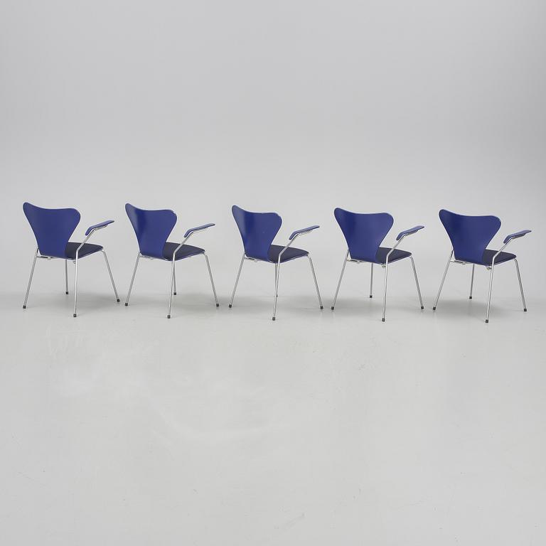 KARMSTOLAR, 5 st, "sjuan", Arne Jacobsen för Fritz Hansen, modell formgiven 1955.