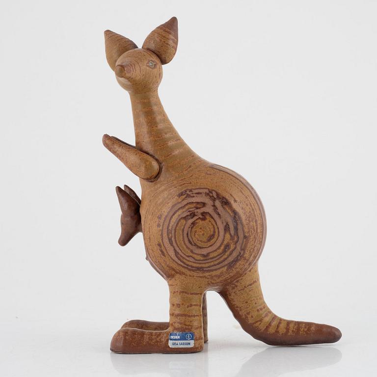 Lisa Larson,  figurin i två delar, Gustavsberg. "Känguru", i produktion 1966-1979.