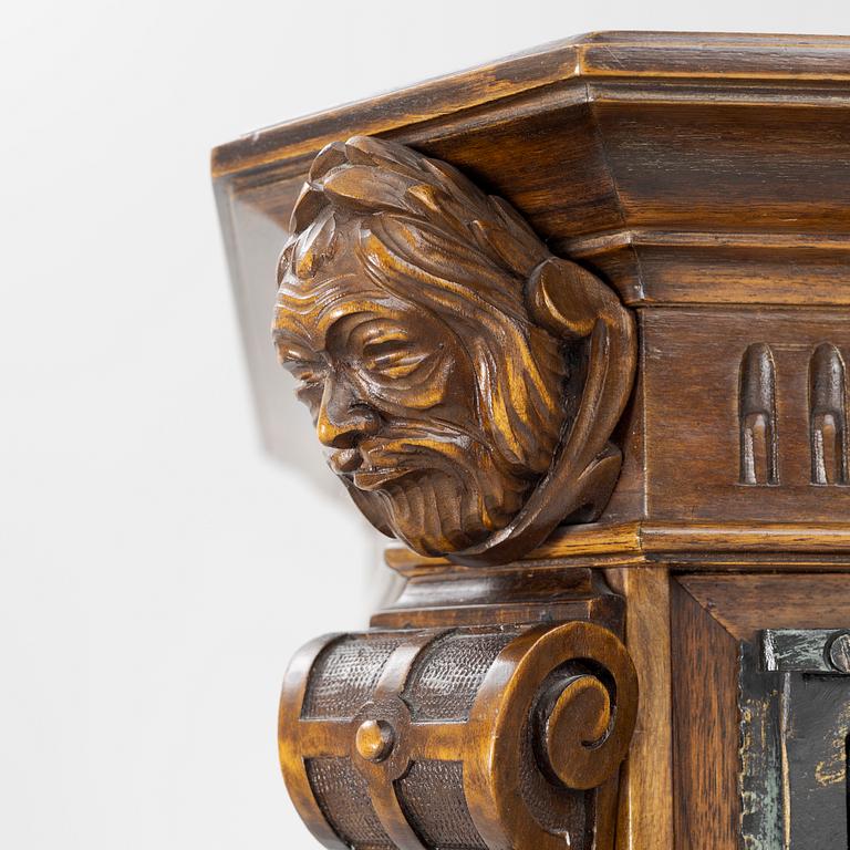 Barskåp, barockstil, 1900-talets första hälft.