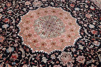 A semi-anqitue/old Tabriz, c. 390 x 296 cm.