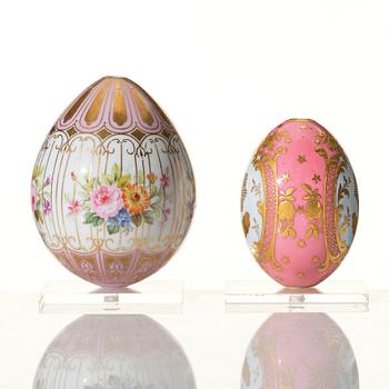 A set of two Russian porcelain Easter Eggs, 19th Century.