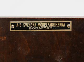 SIDEBOARD, sannolikt Axel Einar Hjorth, betsad björk, AB Svenska Möbelfabrikerna, Bodafors, 1920/30-tal.