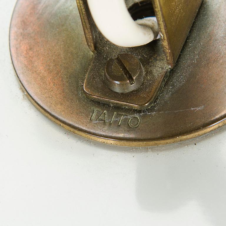 A mid-20th century floor lamp, possibly prototype, Aarne Ervi Architect's office, manufacturer Taito.