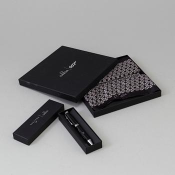 OMEGA, Pocket square / Pen.