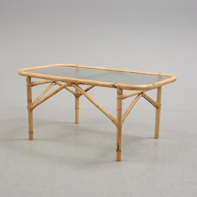 A table an a pair of easy chairs, second half of the 20th century.