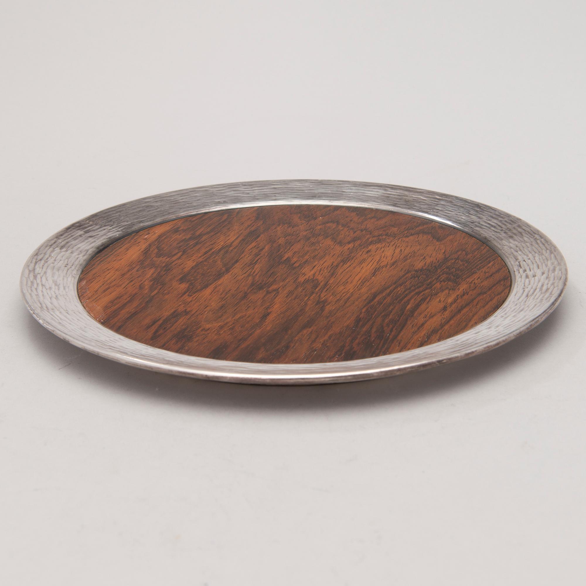 TAPIO WIRKKALA, fat, sterling silver och ädelträ, stämplat TW, Hopeakeskus, Tavastehus, 1973.