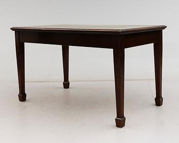 SKRIVBORD, England, 1900-talets andra hälft.