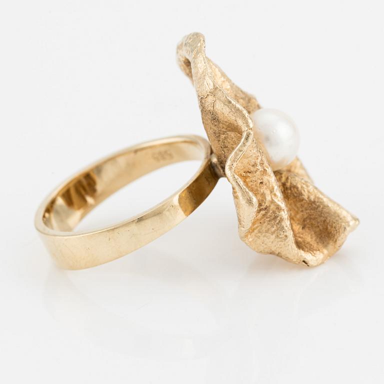 Ring in 14K gold with a pearl, stamped MPC, likely MP Christoffersen.