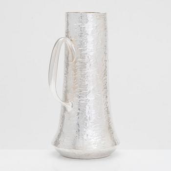 Tapio Wirkkala, tillbringare och bägare, ett par, sterlingsilver, Kultakeskus, Tavastehus 1972-73.