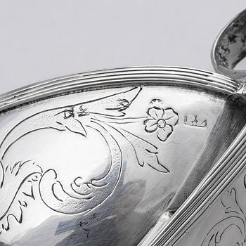 A pair of Swedish early 19th century silver salt-cellars, marks of Pehr Zethelius, Stockholm 1805.