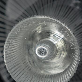 Tapio Wirkkala, 3 vaser, "Kanttarell", signerade Tapio Wirkkala, Iittala, två daterade, -55 och -56.