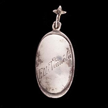 HÄNGE, silver, blå emaljering, färglösa stenar. 1900-talets början.