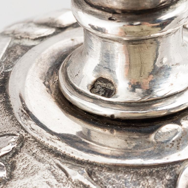 Dryckeskanna, silver, möjligen Hannover 1800-tal, importstämplad London 1878.