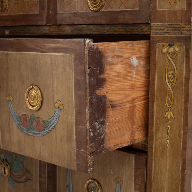 A Gustavian painted commode, late 18th century.