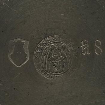 ASK MED LOCK, tenn, Firma Svenskt Tenn, 1936,