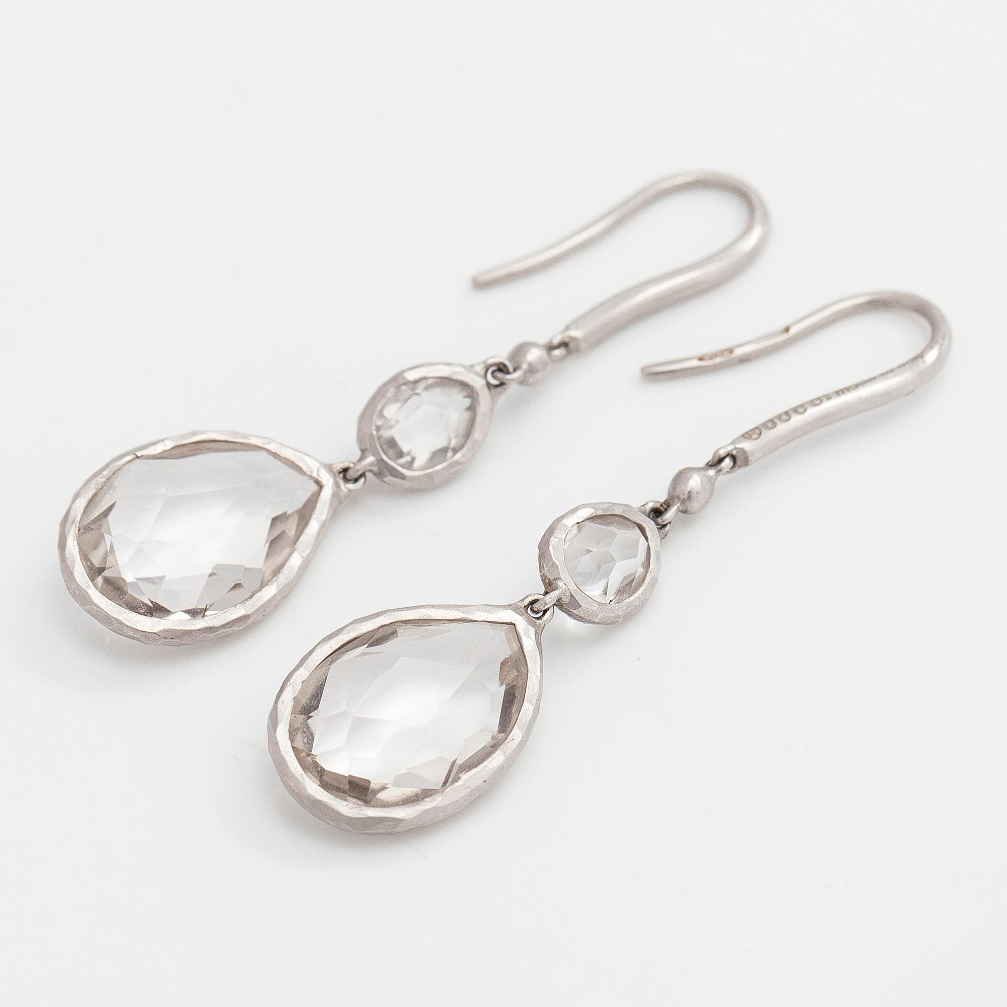 Gucci, örhängen, 18K vitguld och bergskristall.