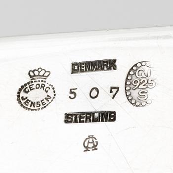 Cigarettetui, sterlingsilver, från Georg Jensen numrerat 507, omkring 1930.