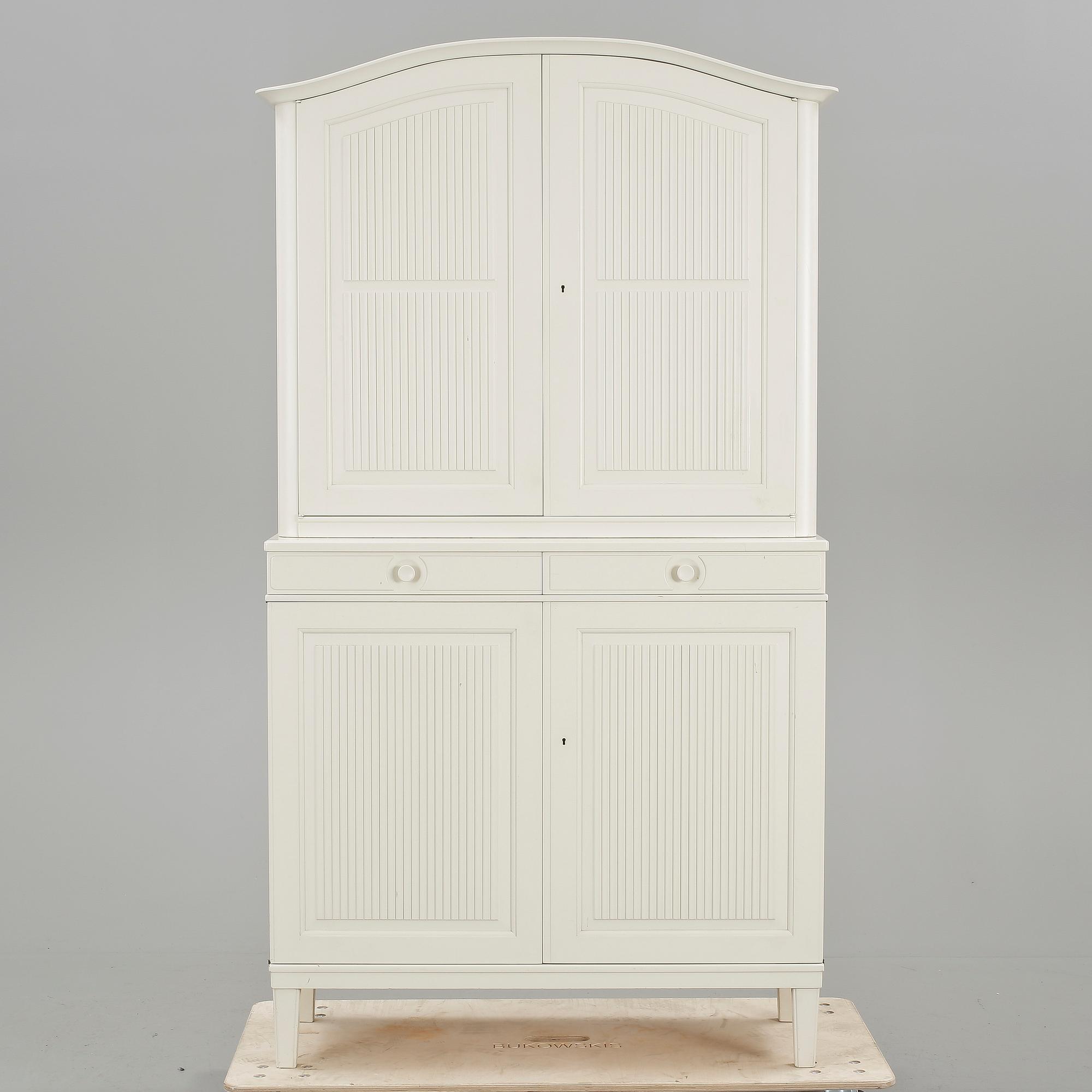 SKÅP, "Herrgården", Carl Malmsten, Bodafors, 1964.