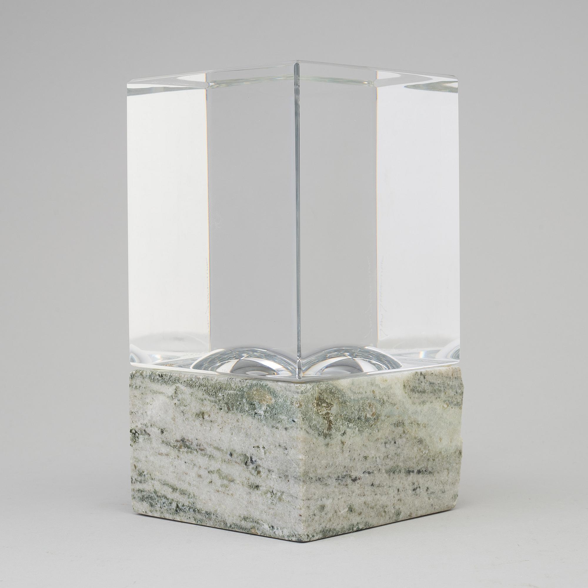 JAN JOHANSSON, a glass sculpture from Orrefors, signed, 2001.