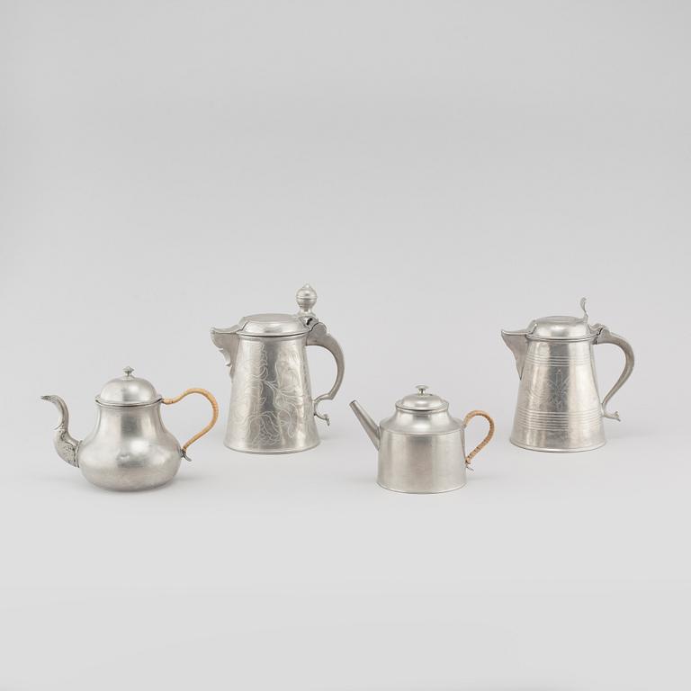 Two tankards and two pots in pewter, i a by Pehr Henrik Lundén in Lidköping, 19th century.