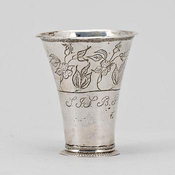 BÄGARE, silver, Lars Castman, Vimmerby, troligen 1761. Vikt 60 g.