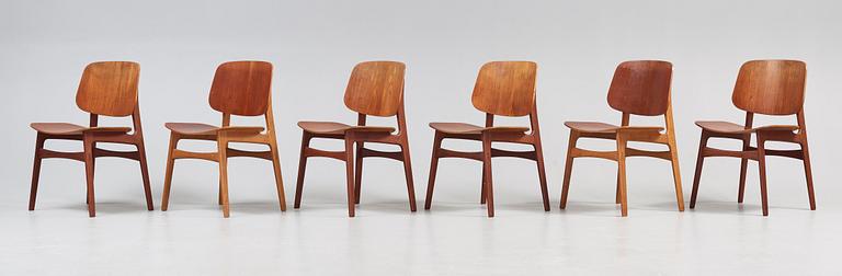 A set of six (4+2) Børge Mogensen teak dining chairs for Søborg Møbelfabrik, Denmark 1950's.