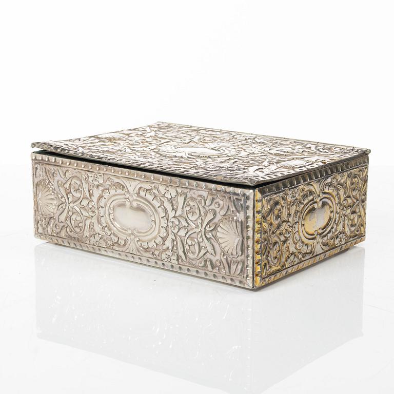 Jewellery box, sterling silver, 20th Century.