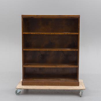 A first half of the 20th century shelf.