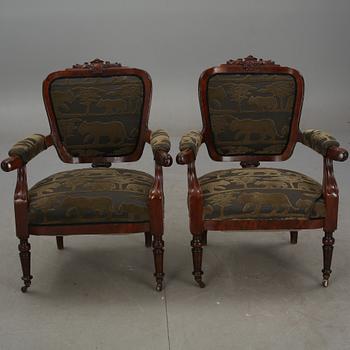 KARMSTOLAR, ett par, 1800-talets slut.