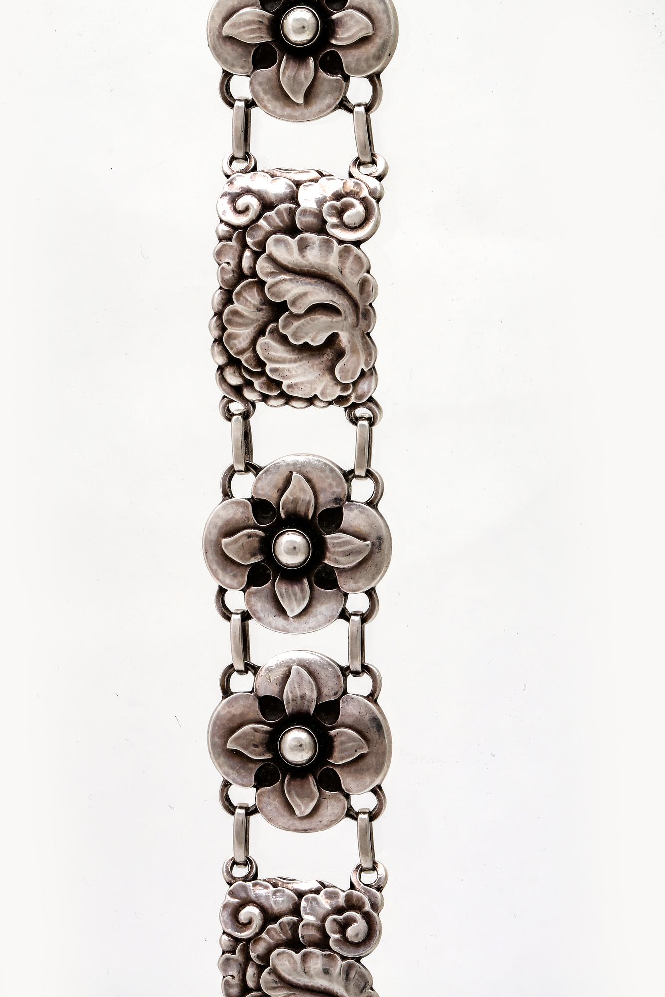 Georg Jensen, bracelet sterling silver, desihn no 26, approx 17x 2 cm.