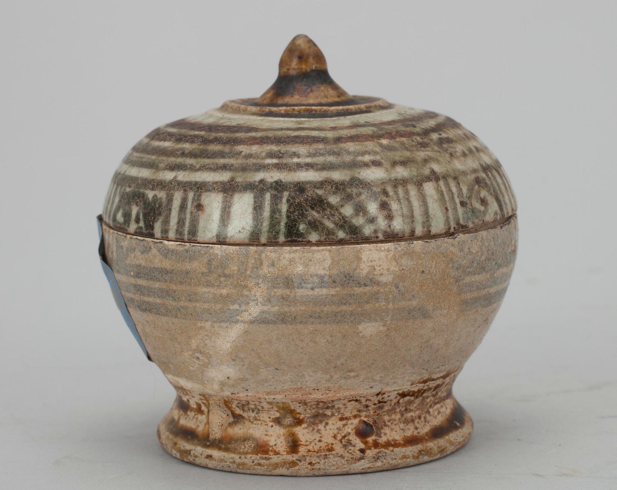 ASK MED LOCK, lergods, Thailand, Sawan Ka lok, 1400-tal.