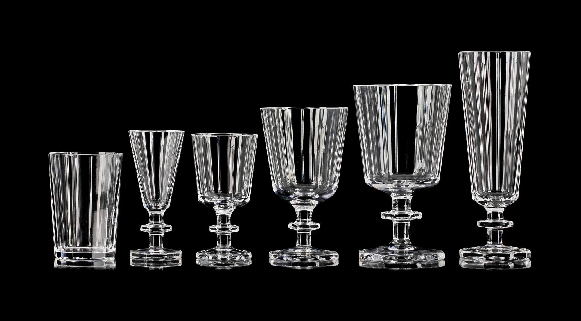 GLASSERVIS, 62 delar, "Karlberg", Elis Bergh, Kosta.