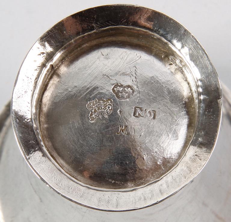 BÄGARE, silver, 1700-tal, Nils Orstedt, 1745-1769. Stockholm.