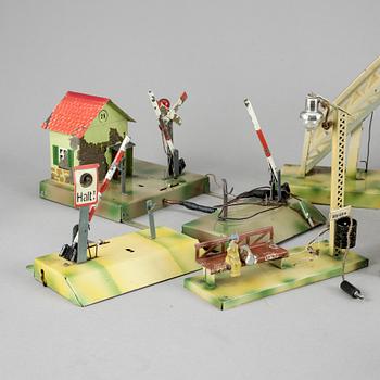 TÅGTILLBEHÖR, 9 delar, Tyskland, 1930-tal. Märklin och Kibri.