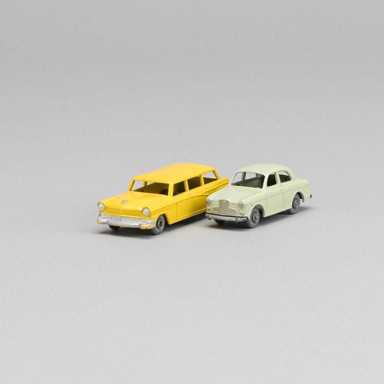 LESNEY MATCHBOX SERIES, 2 st, bland annat Ford Station wagon RW 31A-1.