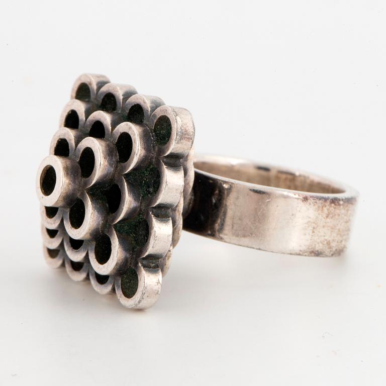 Aarikka silver ring. Helsingfors 1966.