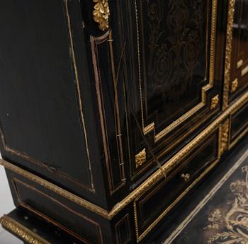 SKRIVBORD MED UPPSATS, Frankrike, 1800-talets andra hälft.