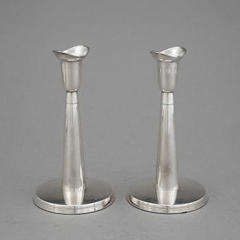 LJUSSTAKAR, ett par, silver, Ceson, Göteborg, 1956.
