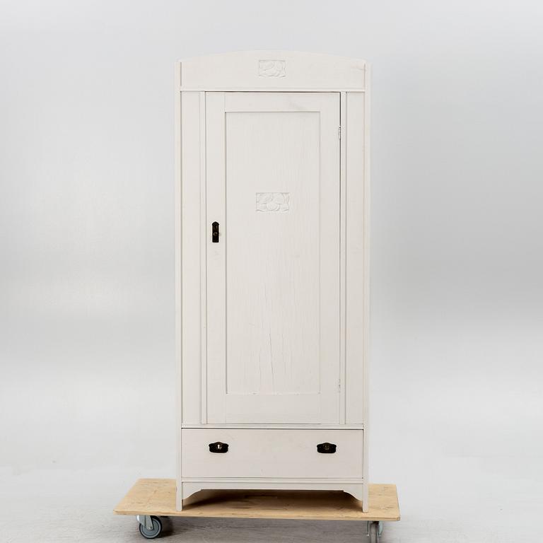 A cabinet, early 20th century.