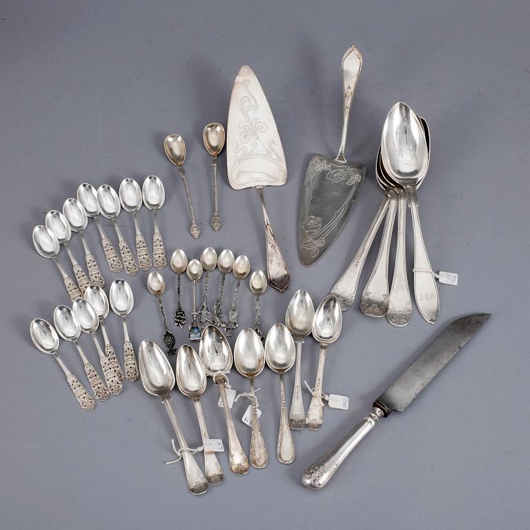 SERVISDELAR, silver, 36 delar, Sverige och Norge, 1800-/1900-tal. Total vikt ca 764 gram.