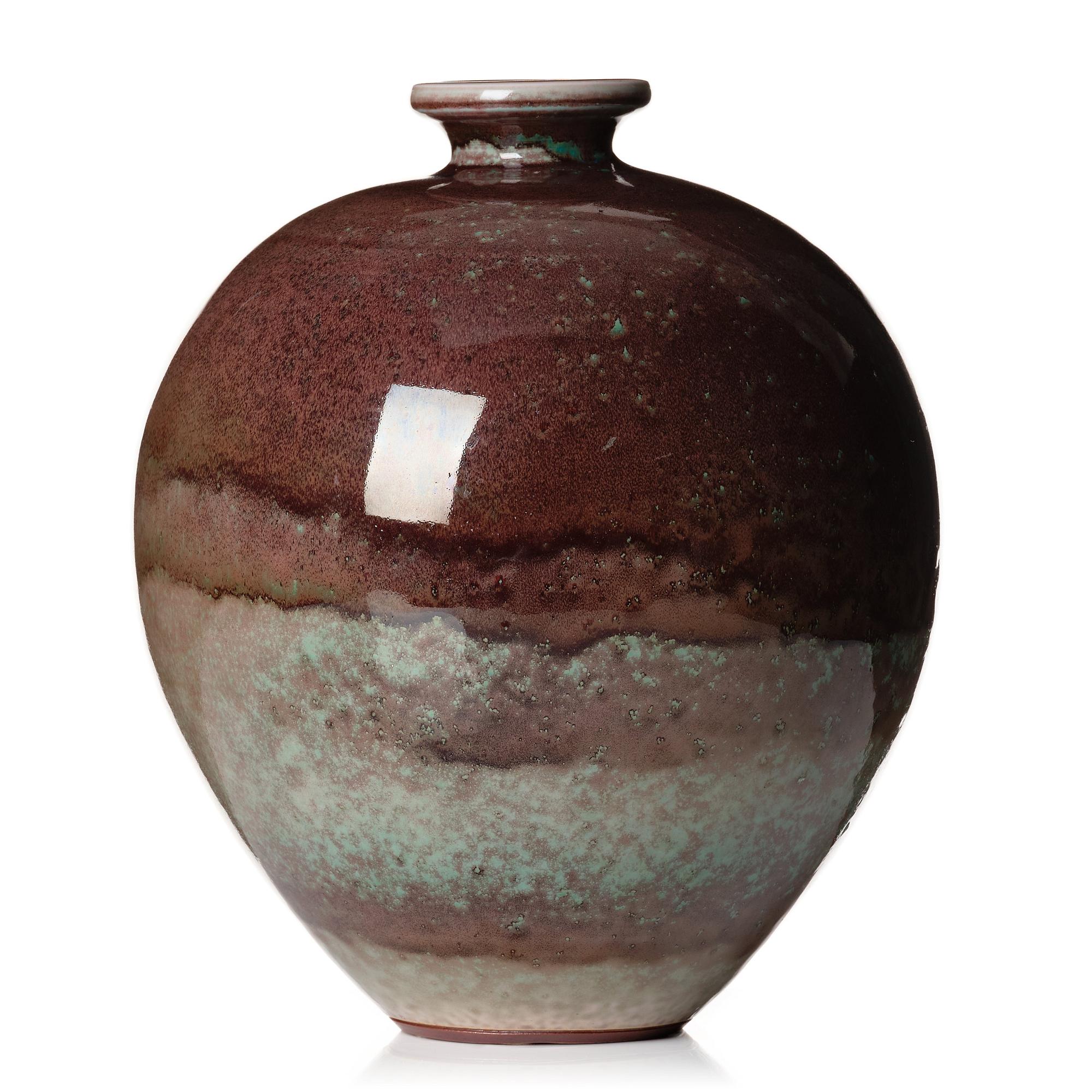 Berndt Friberg, a stoneware vase, Gustavsberg studio, Sweden 1974.