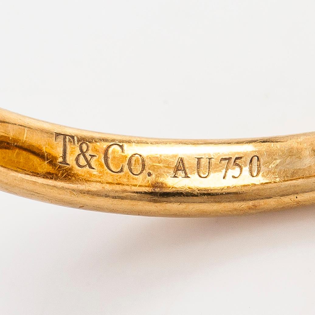 Tiffany & Co, Paloma Picasso, an 18K gold ring, with a cabochon-cut citrine.