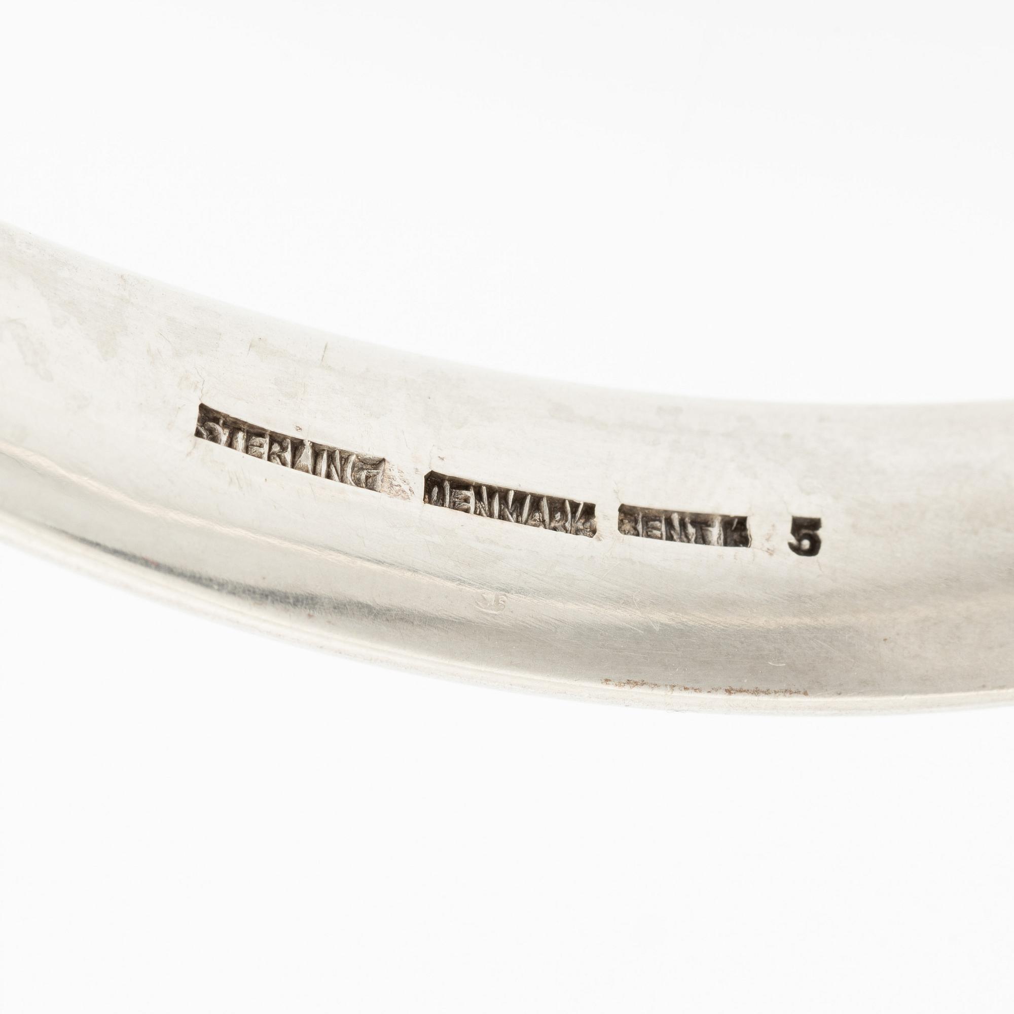 Bent Knudsen, brooch, sterling silver with amber.