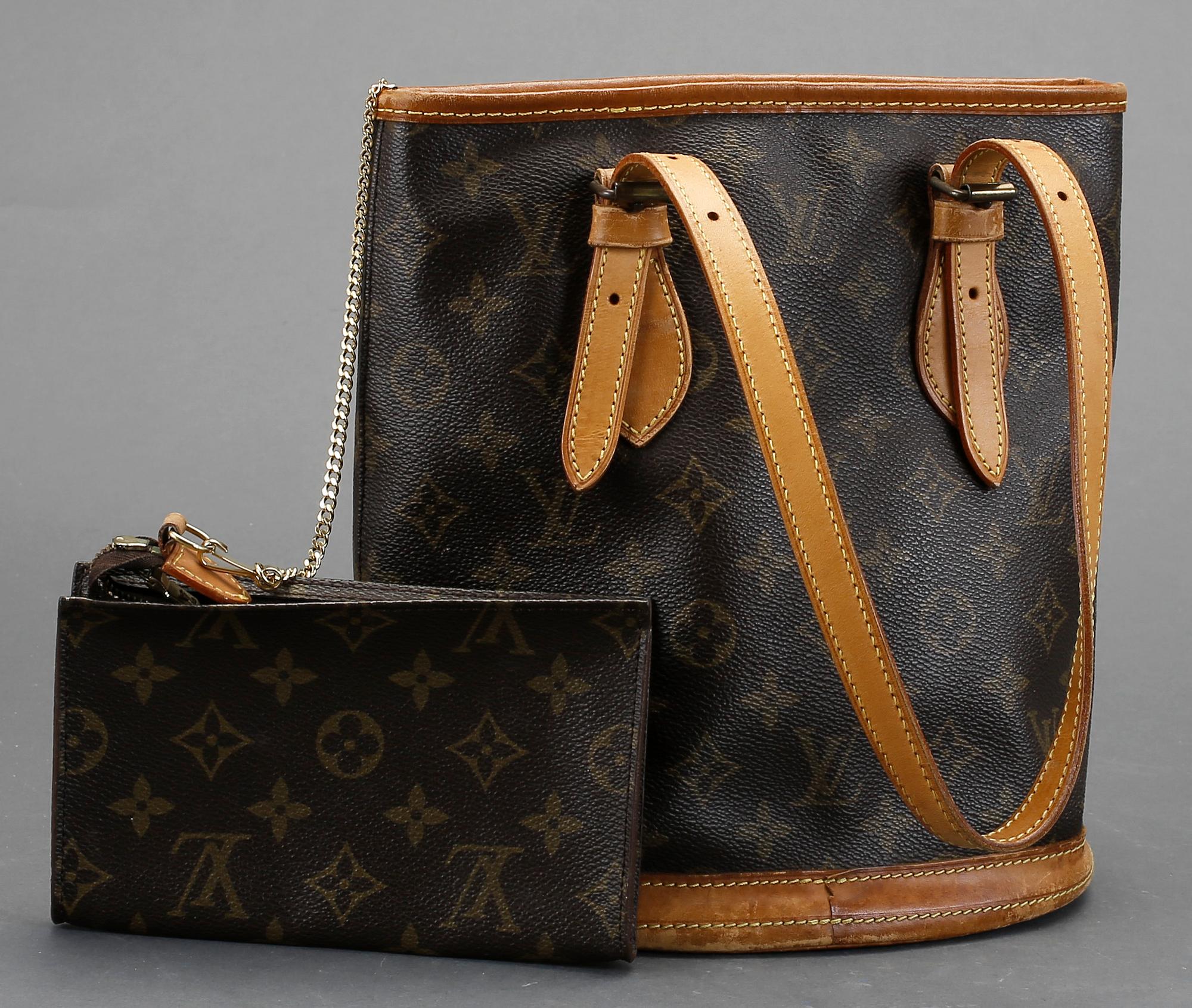VÄSKA, "Petit Bucket ", Louis Vuitton.