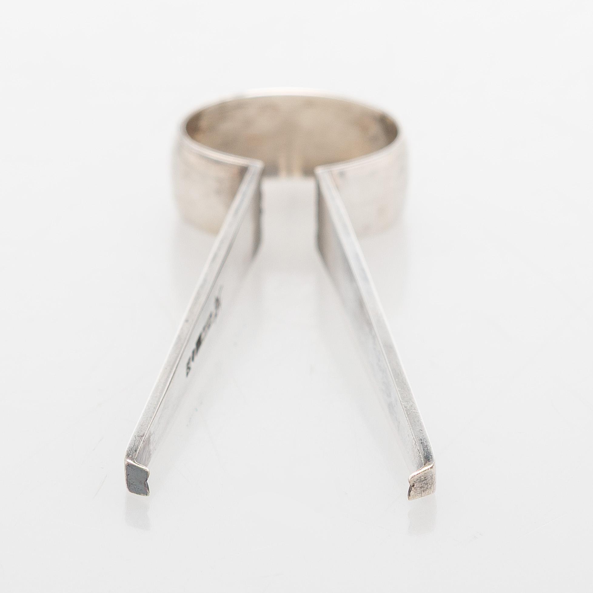 Bertel Gardberg, sockertång, silver, Suomen Kultaseppä, Åbo 1967.