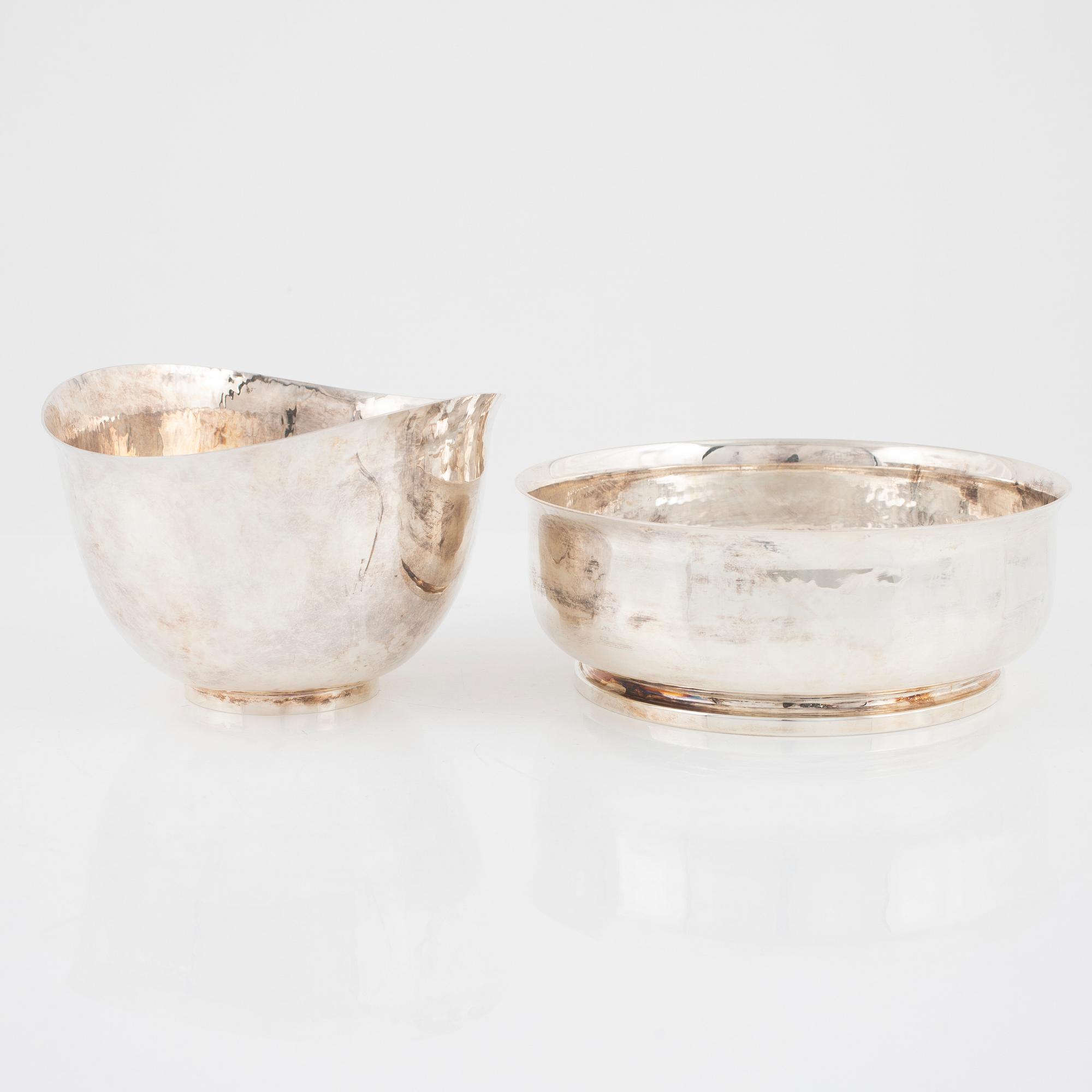 Eric Löfman, two silver bowls, mark of MGAB, Uppsala 1979.