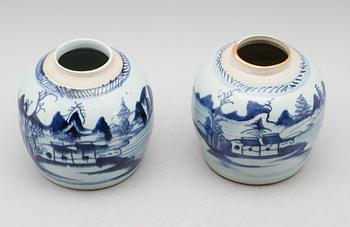 BOJANER, 2 st, porslin, Kina, 1800-tal.
