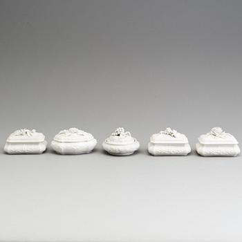 FIVE PARIAN TOILETTE BOXES, Gustafsberg ca 1900.