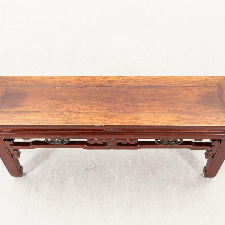 A Chinese 20th century hardwood table.