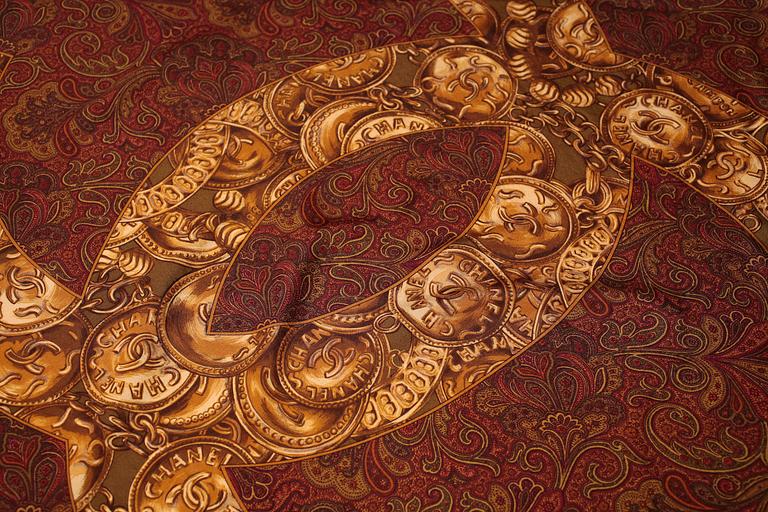 SCARF, Chanel.